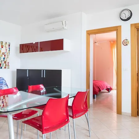 בית נופש Casa Con Terrazzo In Centro Citta